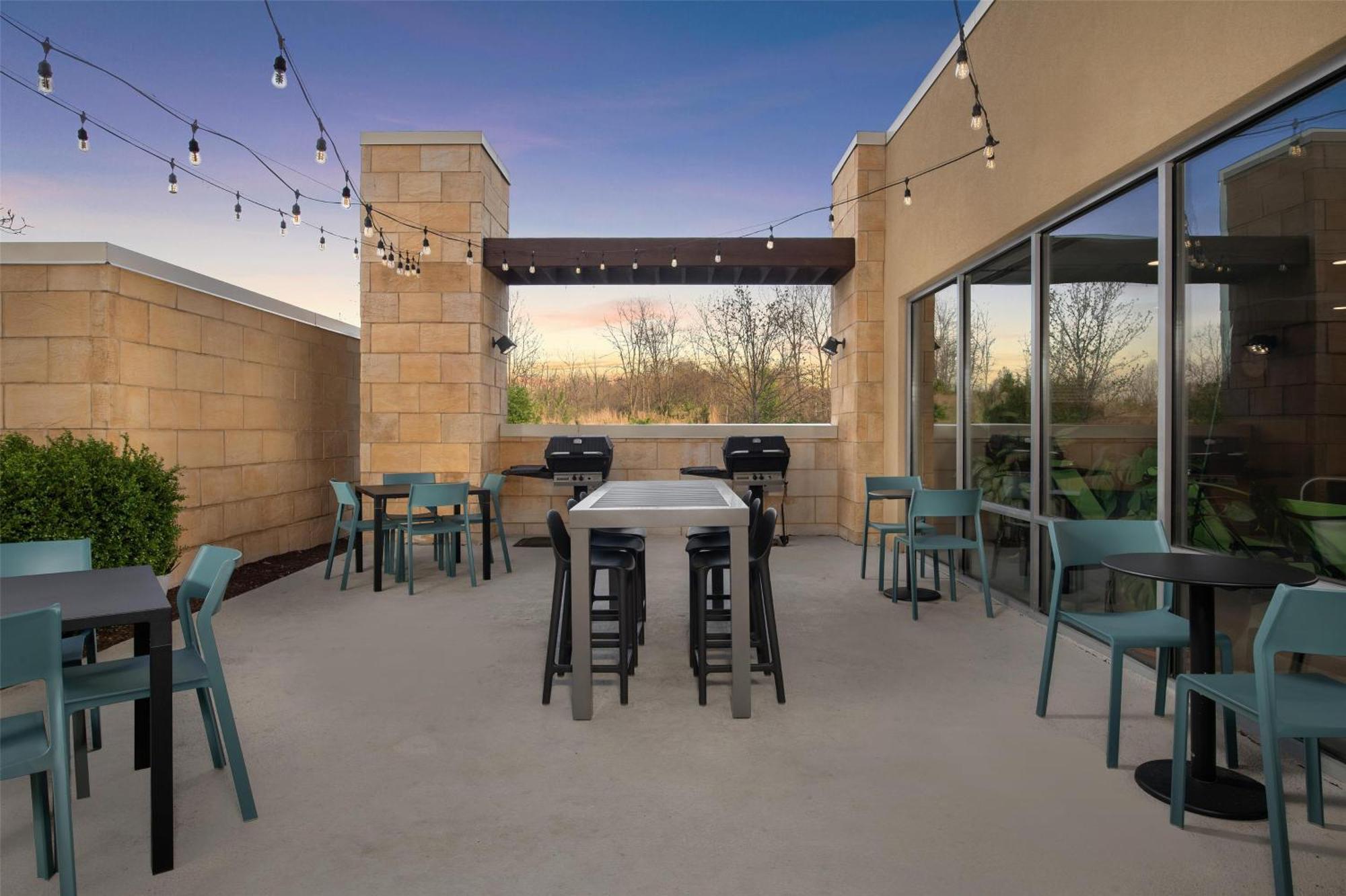Home2 Suites Nashville Airport Bagian luar foto